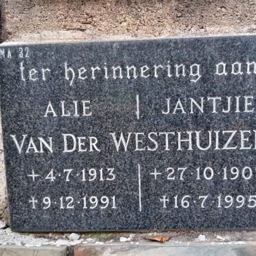 WESTHUIZEN Jantjie, van der 1907-1995 & Alie 1913-1991