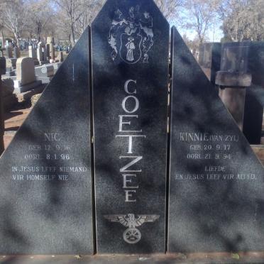 COETZEE Nic 1916-1996 &amp; Kinnie VAN ZYL 1917-1994