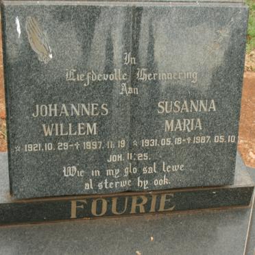 FOURIE Johannes Willem 1921-1997 &amp; Susanna Maria 1931-1987