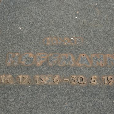 HOFFMANN Gillie 1946-1977