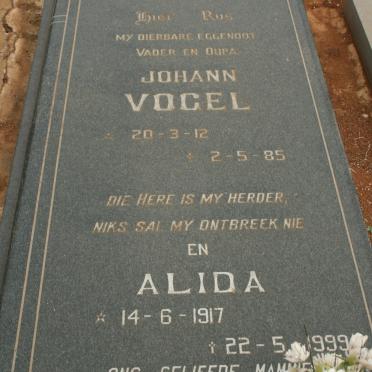 VOGEL Johann 1912-1985 &amp; Alida 1917-1999