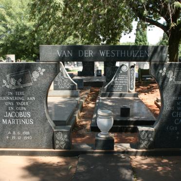 WESTHUIZEN Jacobus Martinus, van der 1918-1997 &amp; Charlotte Cathrina DU PLESSIS 1918-1980