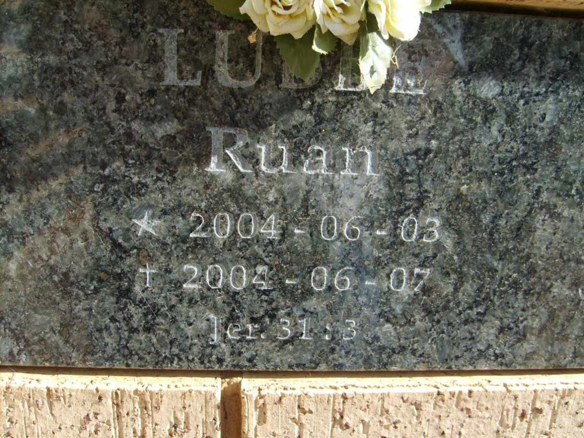 LUBBE Ruan 2004-2004