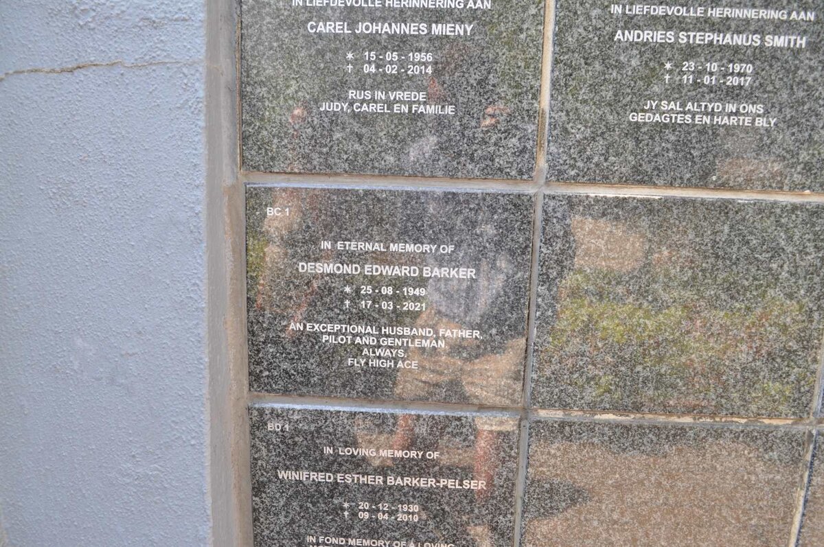 BARKER Desmond Edward 1949-2021 :: BARKER-PELSER Winifred Esther 1930-2010