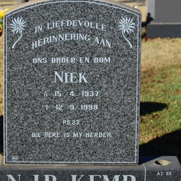 KEMP N.J.B. Niek 1937-1998