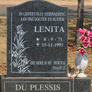 PLESSIS Lenita, du 1971-1995