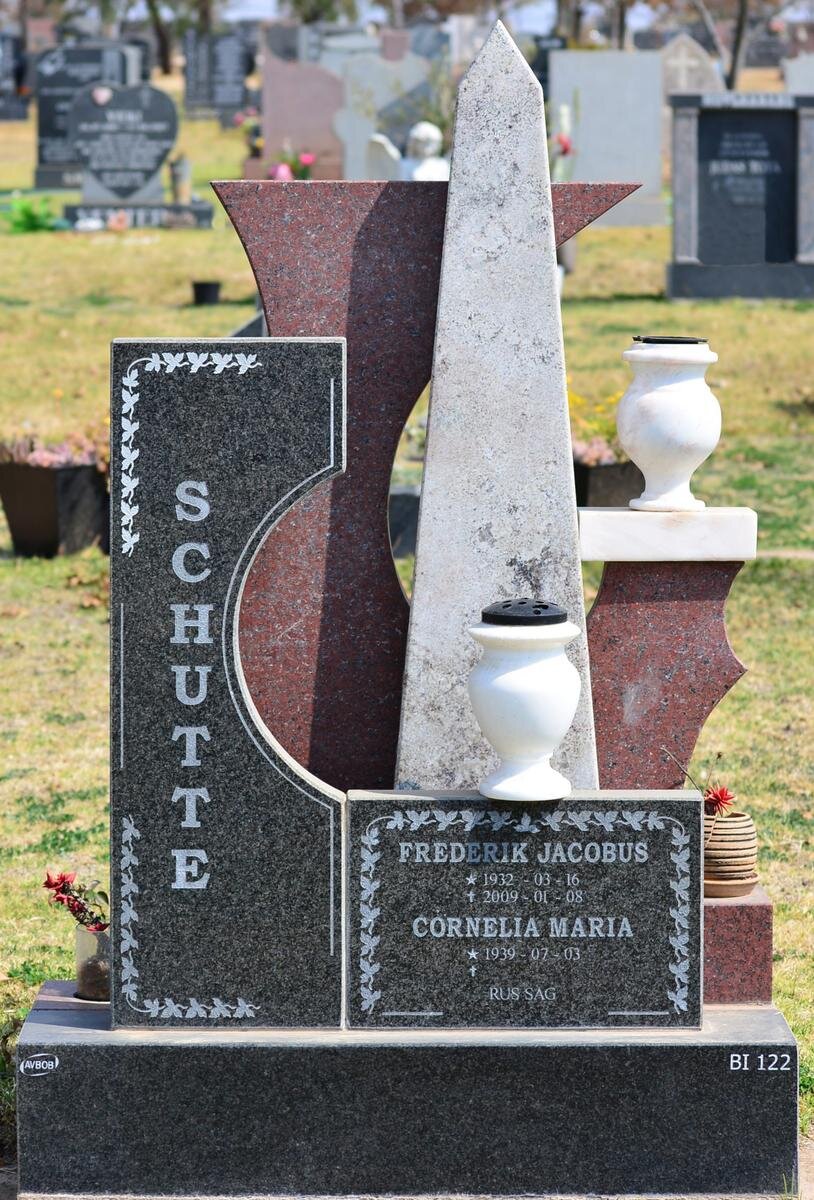 SCHUTTE Frederik Jacobus 1932-2009 &amp; Cornelia Maria 1939-