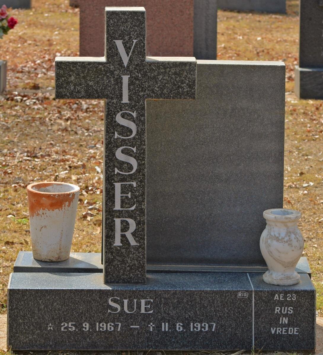 VISSER Sue 1967-1997