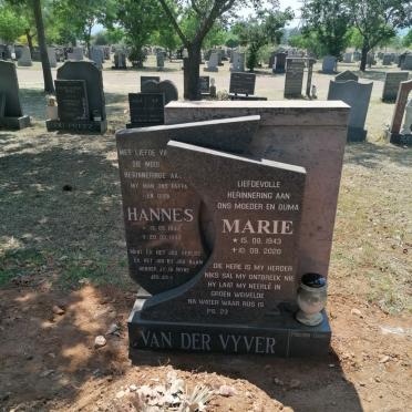 VYVER Hannes, van der 1942-1998 &amp; Marie 1943-2020