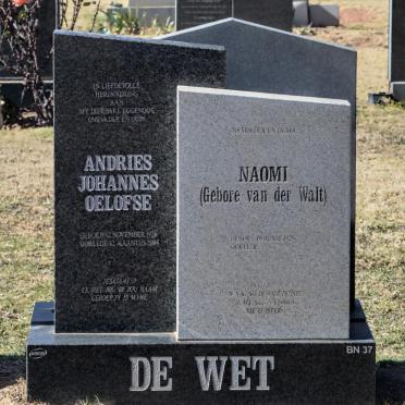 WET Andries Johannes Oelofse, de 1926-2004 &amp; Naomi van der WALT 1929-