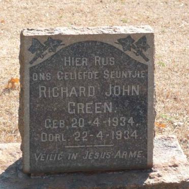 GREEN Richard John 1934-1934