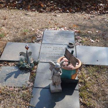 SMITH Julian Montaque 1915-2004 &amp; Joan Helen Mary PITCHFORD 1921- :: VAN DER LINDE Elizabeth Helena nee GOUWS 1962-2001