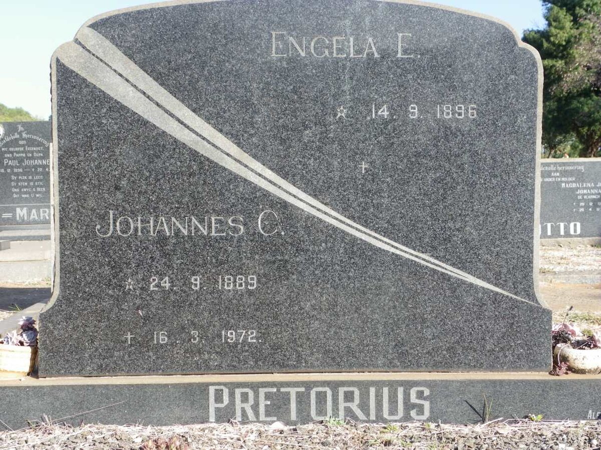 PRETORIUS Johannes C. 1889-1972 &amp; Engela 1896-
