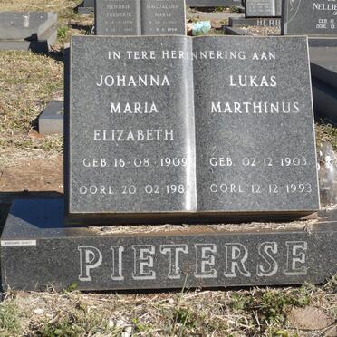 PIETERSE Lukas Marthinus 1903-1993 &amp; Johanna Maria Elizabeth 1909-198?