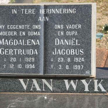 WYK Daniel Jacobus, van 1924-1997 &amp; Magdalena Gertruida 1929-1994