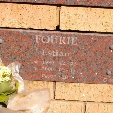 FOURIE Estian 1999-2000