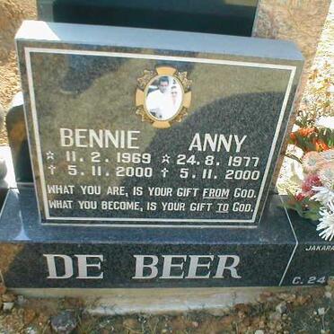 BEER Bennie, de 1969-2000 &amp; Anny 1977-2000