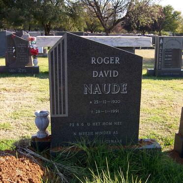NAUDE Roger David 1920-1991