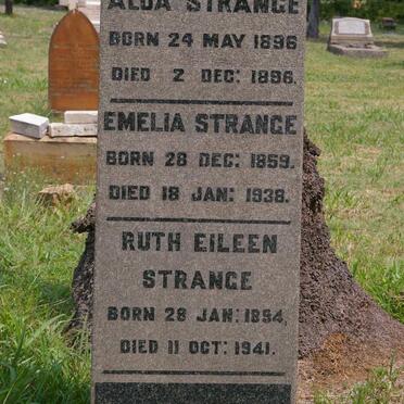 STRANGE Alda 1896-1896 :: STRANGE Emelia 1859-1938 :: STRANGE Ruth Eileen 1894-1941