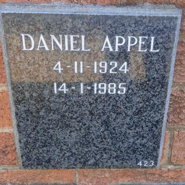 A - Surnames :: Vanne - A