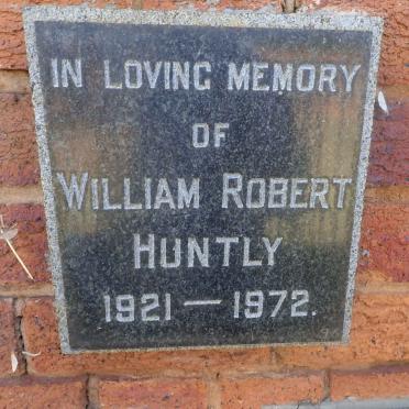 HUNTLY William Robert 1921-1972