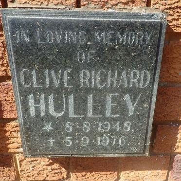 HULLEY Clive Richard 1948-1976