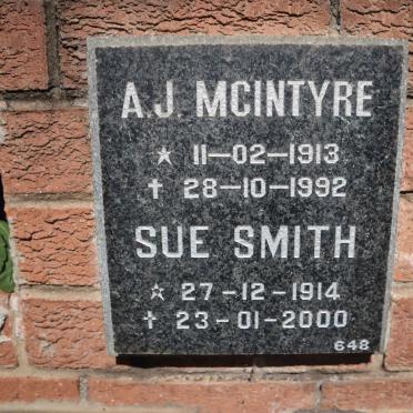 MCINTYRE A.J. 1913-1992 :: SMITH Sue 1914-2000