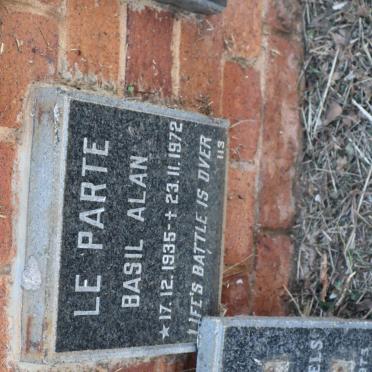 PARTE Basil Alan, le 1935-1972