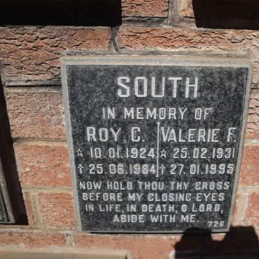 SOUTH Roy C. 1924-1984 &amp; Valerie F. 1931-1995