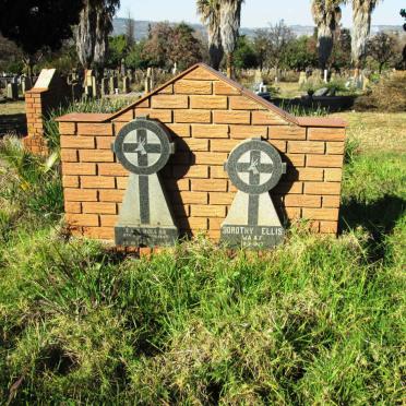 HOLLIER T.H.F. -1977 :: ELLIS Dorothy -1977