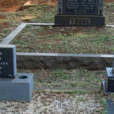 BEES Florence Caroline 1898-1947 :: BEES Mary Thelma nee SEIDERER 1928-1957 :: BEES Neville Keath 1930-1993