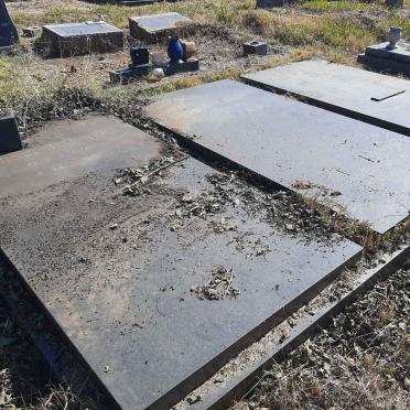 BEHR J.M. 1906-1970 &amp; Sannie J. 1906-1975