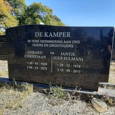 KAMPER Gerard Christiaan, de 1920-1972 &amp; Jantje SULMAN 1918-2011