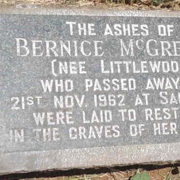 MCGREGOR Bernice nee LITTLEWOOD -1962