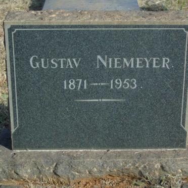 NIEMEYER Gustav 1871-1953
