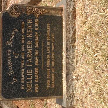 REICH Nellie Farmer -1951