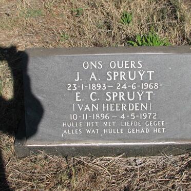 SPRUYT J.A. 1893-1968 &amp; E.C. VAN HEERDEN 1896-1972