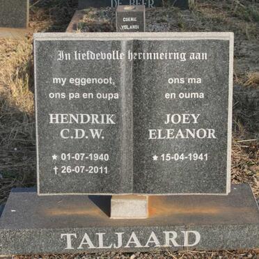 TALJAARD Hendrik C.D.W. 1940-2011 & Joey Eleanor 1941- 