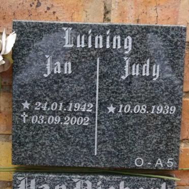 LUINING Jan 1942-2002 &amp; Judy 1939-