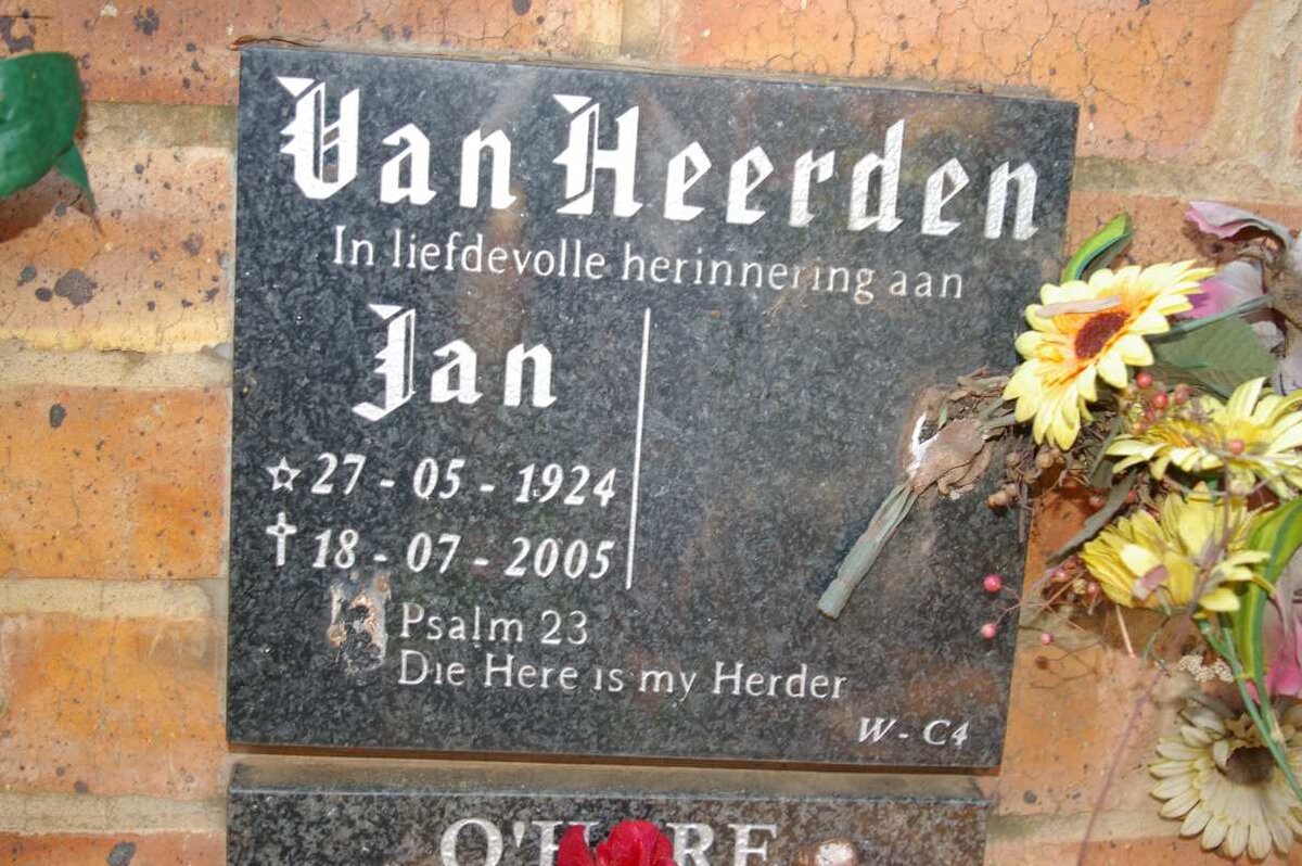 HEERDEN Jan, van 1924-2005