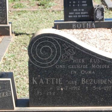 BORNMAN Kattie nee BEZUIDENHOUT 1912-1972