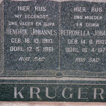 KRUGER Hendrik Johannes 1910-1961 &amp; Petronella Johanna 1907-1975