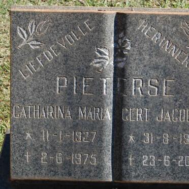 PIETERSE Gert Jacobus 1919-2001 &amp; Catharina Maria 1927-1975