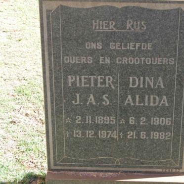 ROUX Pieter J.A.S., le 1895-1974 &amp; Dina Alida 1906-1982 