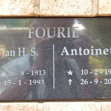 FOURIE Jan H.S. 1913-1993 &amp; Antoinette 1918-2011