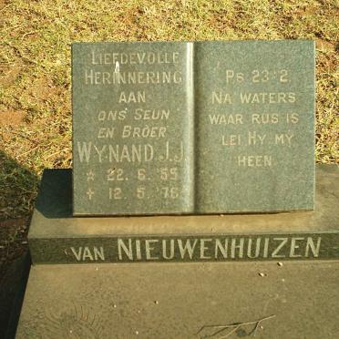 NIEUWENHUIZEN Wynand J.J., van 1955-1976