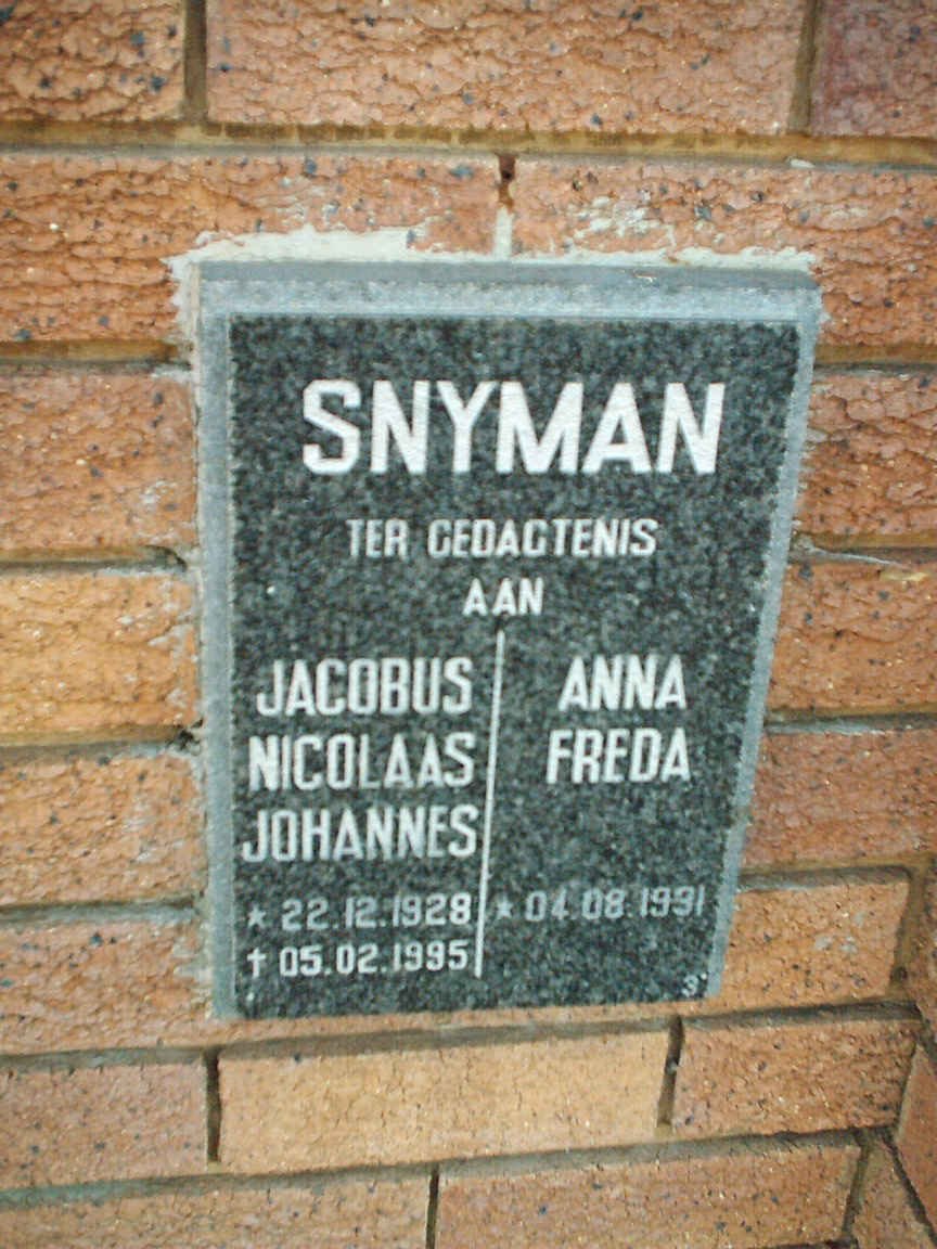 SNYMAN Jacobus Nicolaas Johannes 1928-1995 &amp; Anna Freda 1931-