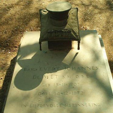 WET Evert Johannes, de 1907-1972