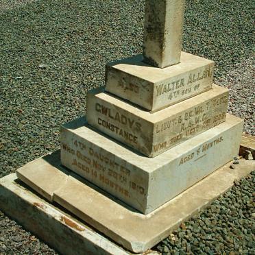 CARR Walter Allan -1903 :: CARR Gwladys Constance -1910