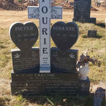 FOURIE Pieter 1954-2017 &amp; Susanne 1958- :: FOURIE Carline 1980-